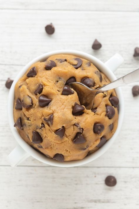 Edible Protein cookie dough Essen, Weight Watchers Cookie Dough, 3 Ingredient Cookie Dough, Edible Protein Cookie Dough, Protein Cookie Dough Recipe, Protein Dessert Recipes, Protein Powder Cookies, Cheese Desserts, Protein Ideas