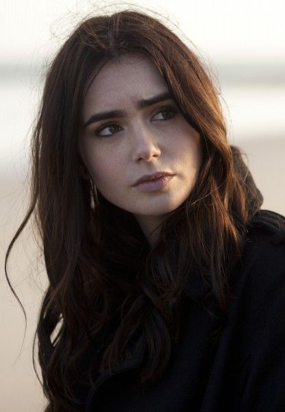 stuck-in-love-lily-collins Ashita No Nadja, ليلي كولينز, Lily Jane Collins, Estilo Megan Fox, Stuck In Love, Lily Collins Style, Lilly Collins, Isabelle Huppert, Love Lily