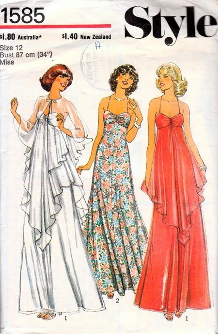 Couture, Croquis, 90s Sewing Patterns, Prom Dress Pattern, Vogue Dress Patterns, Dress Cape, Vintage Vogue Sewing Patterns, 1970s Sewing Patterns, Vintage Dress Patterns