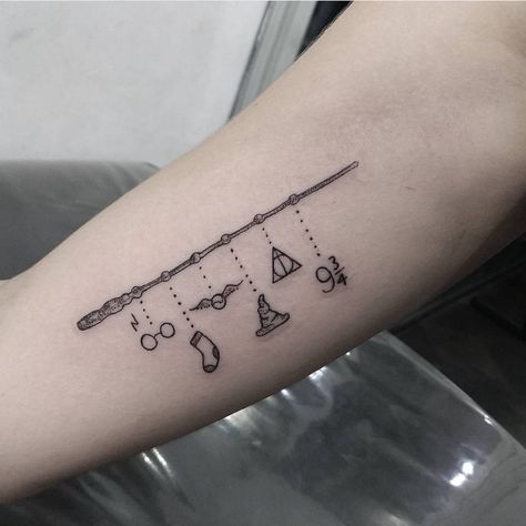 N E E D Tattoo Placements, Harry Potter Tattoos, Tattoo Harry Potter, Citate Harry Potter, Stile Harry Potter, Hp Tattoo, Tapeta Harry Potter, Tattoo Zeichnungen, Harry Potter Tattoo