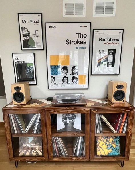 bbrothertedd Vinyl Record Cabinet, Hallway Tables, Record Room, Vinyl Room, Custom Top, Room Deco, Apartment Decor Inspiration, Record Players, Entertainment Centers