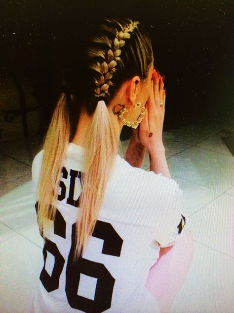 style -  inked up -  #trikot -  #hairstyle,  hip hop Hip Hop Hair Styles, Hip Hop Hairstyles, Hip Hop Hair, Messy Ponytail, Dance Hairstyles, Love Hair, Messy Hairstyles, Hair Dos, Hair Day