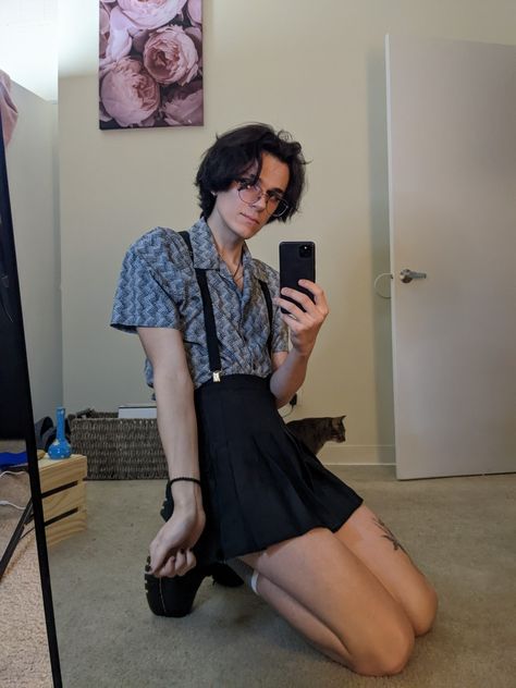 Dressy Outfits Nonbinary, Nonbinary Mens Fashion, Enby Outfits Fall, Masculine Outfits Nonbinary, Nonbinary Dress Clothes, Enby Style Summer, Gender Fluid Fashion Summer, Nonbinary Club Outfits, Casual Nonbinary Outfits