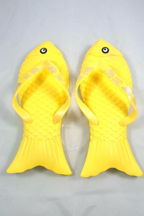 Yellow Fishy flip flops; their tails say Beautiful Fish - ebay Flip Flops, Fish, Yellow, Fish Shoes, Beautiful Fish, Random Things