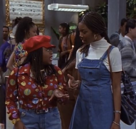 Moesha And Kim, Black 90s Sitcom Outfits, Moesha Mitchell Outfits, Brandy 90s Fashion, Brandy Moesha Outfits, Moesha Aesthetic, Kim Parker Outfits, Brandy Moesha, 200s Style