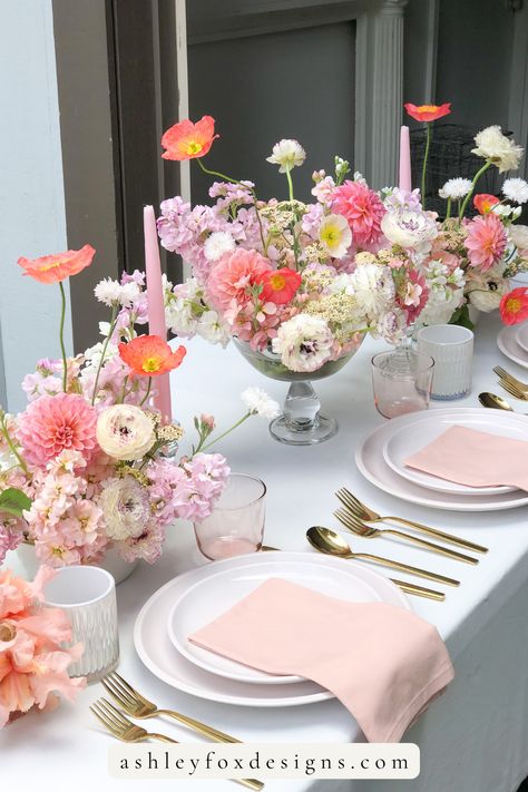 Bridal Shower Inspo, Wedding Tablescape, Pastel Wedding, Bridal Brunch, Wildflower Wedding, Wedding Mood, Bridal Shower Theme, Pink Wedding, Wedding Shower