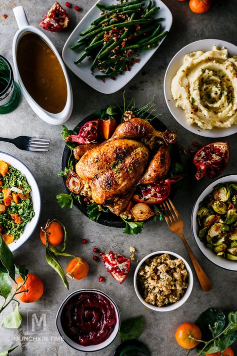 Essen, Different Thanksgiving Dinner Ideas, Dinner Ideas Seafood, Food Thanksgiving Dinner, Light Food Photography, Thanksgiving Dinner Ideas, Light Food, Thanksgiving Dinner Recipes, Xmas Dinner