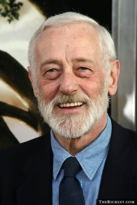 John Mahoney Chris Evans, John Mahoney, Gay Celebrities, Airport Photos, My Kind Of Town, Windy City, The Martian, Rest In Peace, Favorite Celebrities