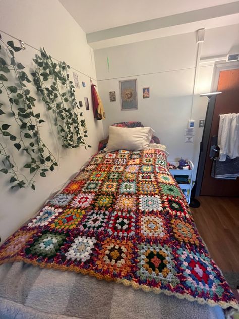 Fluffy Granny Square Blanket, Crochet Blanket Small, Mismatched Granny Square Blanket, Scrappy Granny Square Blanket, Patchwork Throw Blanket, Crochet Patchwork Pillow, Scrap Granny Square Blanket, Granny Square Scrap Blanket, Scrap Yarn Granny Square Blanket