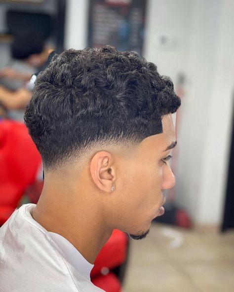 Super clean low fade. 🔥 How y'all feeling this? S/o to @ayuso_magichands for this dope cut. Follow him and show some love. Tag a barber… Low Faded Hair, Mid Drop Fade With Design, Mid Taper With Curls, Low Fade Haircut Curly Hair, Short Hair Low Fade, Low Taper Buzzcut, Low Fade Curly Hair Men, Low Fade Afro, Low Drop Fade Curly Hair