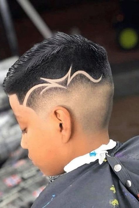 Hair Tattoo Men, Mobile Barbershop, Hair Designs For Boys, Boys Haircuts With Designs, Hair Tattoo Designs, Haircut Designs For Men, Fade Haircut Designs, Hair Designs For Men, High Fade Haircut