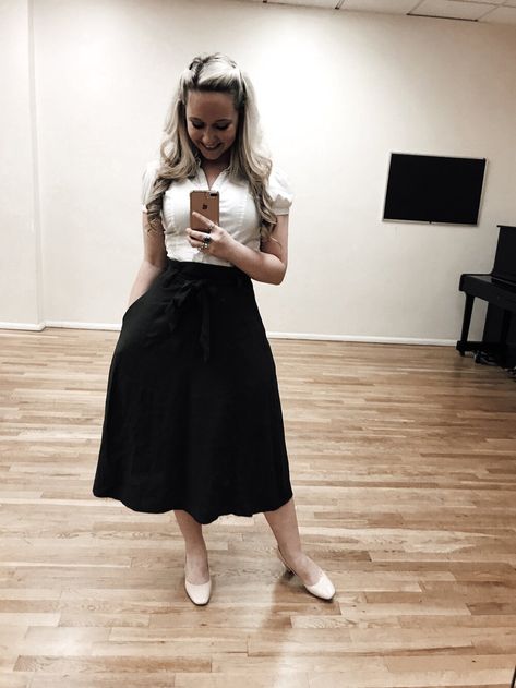 Audition School Outfits, Audition Outfit Theatre, Casting Audition Outfit, Actor Aesthetic, Nyc Broadway, Audition Outfit, Dance Audition, Musical Theatre, First They Came