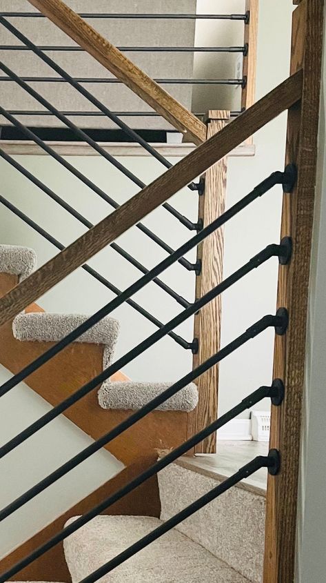 Modern Stair Railing Wrought Iron Horizontal Stair Part - Etsy Farmhouse Stair Railing Ideas, Indoor Stair Railing, Stair Railing Makeover, Diy Stair, Farmhouse Stairs, Indoor Railing, Metal Stair Railing, Interior Stair Railing, Stairs Renovation