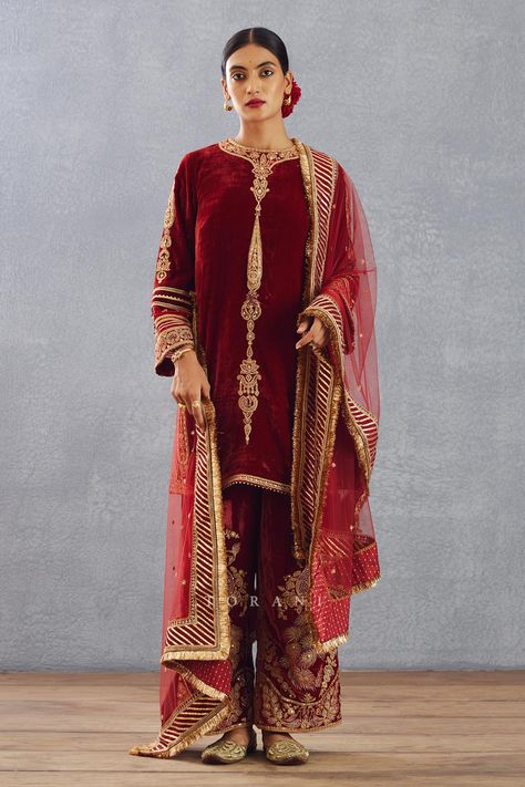 Buy Torani Red Silk Velvet Sindoori Yoshita Kurta Phiran Set Online | Aza Fashions Dupatta Embroidery, Velvet Embroidery, Red Kurta, Boutique Dress Designs, Organza Dupatta, Silk Organza, Suit Designs, Embroidery Fashion, Fabric Silk