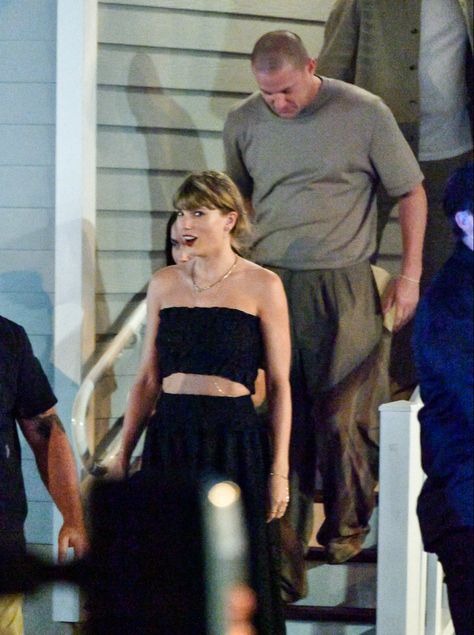 Taylor Swift on August 18, 2023. #TaylorSwift #Candid Taylor Swift Paparazzi 2023, Taylor Paparazzi, Taylor Swift Paparazzi, Taylor Swift August, Beach Haven, Taylor Swift Web, Web Photos, Swift 3, A Restaurant