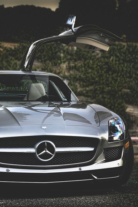 Mercedes Benz SLS AMG Mercedes Sls Amg, E90 Bmw, Benz Sls, Mercedes Benz Sls Amg, Mercedes Benz Sls, Sls Amg, Mercedes Sls, Mercedez Benz, Mc Laren