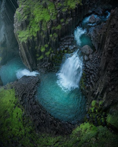 Iceland Basalt Columns, Basalt Columns Iceland, Underwater Waterfall, Waterfall Images, Volcano Island, Waterfalls In Iceland, Waterfall Iceland, Iceland Nature, Basalt Columns