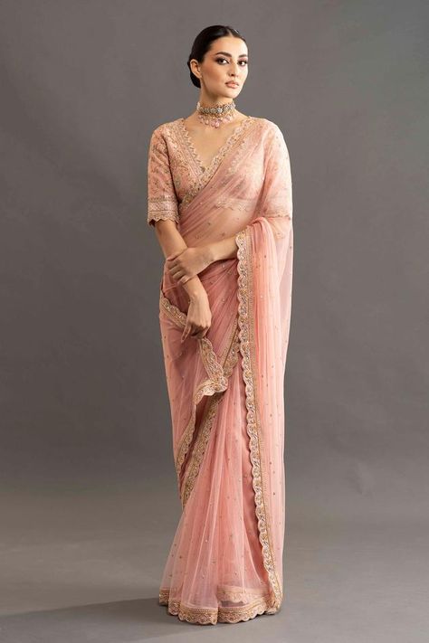 Buy Pink Pure Tissue Embroidered Floral Square Sunehra Saree With Blouse For Women by Ruar India Online at Aza Fashions. Rose Gold Saree Blouse Designs, Net Saree Styling, Pink And Gold Saree, Rose Gold Saree, Zardosi Saree, Kavitha Gutta, Engagement Saree Look, Pastel Saree, Saree For Engagement