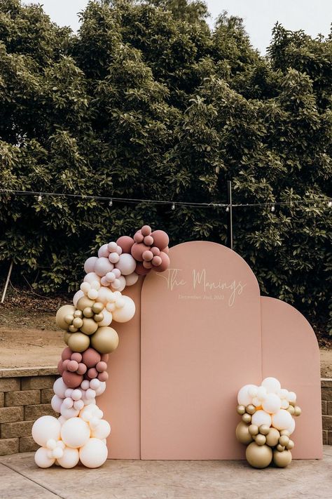 Balloon Arch Wedding Backdrop, Birthday Arches Party Ideas, Couples Wedding Shower Photo Backdrop, Arches For Birthday Party, Floral Arch Photo Backdrop, Arch For Photoshoot, Oval Backdrop Stand, Arch Birthday Decoration, 3 Arches Backdrop