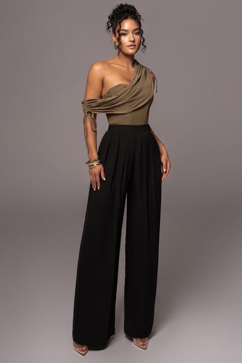 Products Dramatic Style Outfits Fashion, Asia Jackson Outfits, High Class Women Style, Green Wide Leg Trousers Outfit, Unique Casual Outfits, Date Night Outfit Black Couple, Outfit With Olive Green Pants, Black Pin Stripe Pants Outfit, Summer Formal Outfit Women
