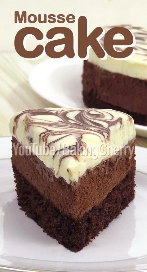 Double Chocolate Mousse, Fluffy Chocolate Cake, Chocolate Mousse Cake Recipe, Cake Mousse, Nutella Mug Cake, Mousse Chocolate, Dessert Homemade, Resep Brownies, Mousse Cake Recipe