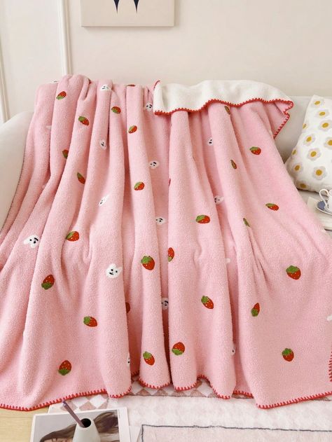 Cute Bed Blankets, Kawaii Blanket, Strawberry Blanket, Embroidery Blanket, Strawberry Embroidery, Blanket Cute, Vegetable Plants, Cute Blankets, Warm Blanket