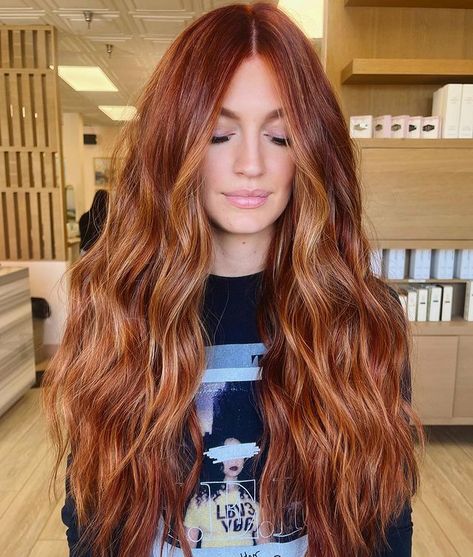 Red And Gold Hair Color Highlights, Red Head Hair Color Ideas Highlights, Brunette Hair To Red, Natural Red Hair With Babylights, Ginger Red Balayage, Partial Highlights Red Hair, Hair 2023 Trends Copper, Red Hair With A Shadow Root, Copper Hair With Red Lowlights