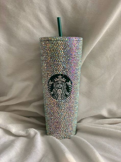 Best tumbler cup I've used! Keeps my drinks hot for hours Bling Starbucks Cup, Vasos Starbucks, Copo Starbucks, Plastic Cup With Straw, Starbucks Cup Design, Starbucks Cup Art, Starbucks Design, Starbucks Coffee Cup, Rhinestone Cups