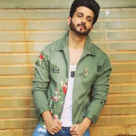 Karan Luthra, Karan Preeta, Dheeraj Dhoopar, Handsome Celebrities, Crush Pics, Cutest Couple Ever, Indian Men Fashion, Wedding Couple Poses Photography, Your Wallpaper