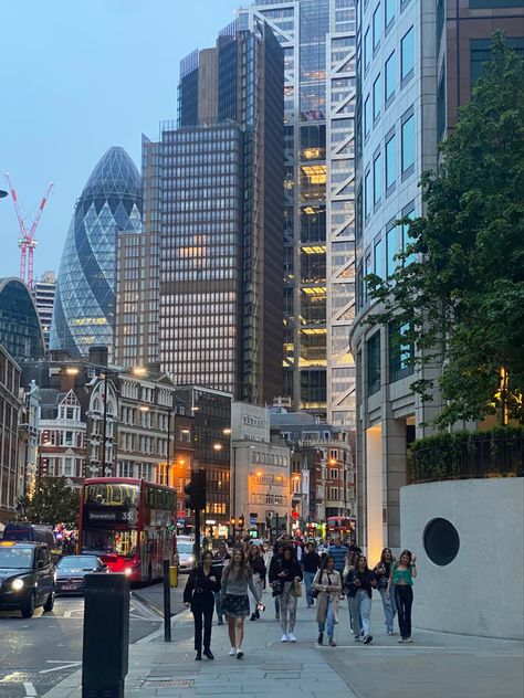 London Aesthetic Skyline, Croydon Aesthetic, London Corporate Girl Aesthetic, London Finance Aesthetic, Shoreditch London Aesthetic, London Work Aesthetic, London Corporate Aesthetic, Shoreditch Aesthetic, Oxford Street Aesthetic