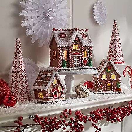 Gingerbread Decorating Ideas, Gingerbread House Themes, Gingerbread Village Display, Christmas Gala, Christmas Cottages, Gingerbread Cottage, Ginger House, Gingerbread Christmas Tree, Gingerbread Decor