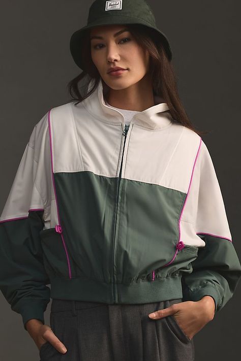 Technical Illustrations, Active Wear Jackets For Women, Fall Jackets For Women, Active Wear Fashion, Sports Tracksuits, Athleisure Jacket, Anklets Indian, Jacket Outfit Women, Technical Illustration