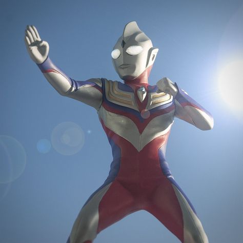 Ultraman Ultraman Dyna, Light Movie, Surface Of The Moon, Ultraman Tiga, Logo Game, Japanese Monster, Avatar Picture, Ultra Series, Arte Dc Comics