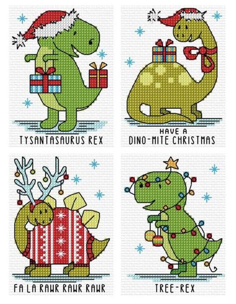 Natal, Dinosaur Cross Stitch, Dino Christmas, Christmas Cross Stitch Patterns Free, Cross Stitch Christmas Cards, Holiday Cross Stitch Patterns, Christmas Dinosaur, Free Cross Stitch Charts, Cross Stitch Fonts