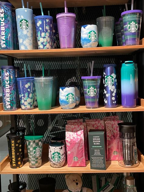 starbucks spring collection 2023 mugs tumblers cups glass Starbuck Cup Collection, Tumblr Design Bottle, Starbucks Glass Cup, Starbucks Mugs Collection, Starbucks Cups 2023, Starbucks Cups Collection, Vaso Starbucks, Spring Collection 2023, Starbucks Malaysia