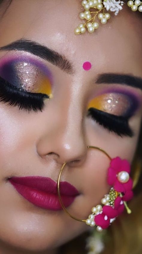 Eye Makeup Indian Wedding, Radha Makeup Look, Mekup Bride, Eye Mekup, Bride Eye Makeup, Indian Eye Makeup, Dulhan Makeup, Bridal Makeup Videos, Middle Eastern Makeup