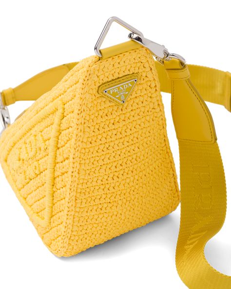 Prada Raffia, Prada Re Edition 2005, Prada Triangle, Boots Shoe, Triangle Bag, Triangle Logo, Crochet Bag Pattern, Crochet Purses, Summer Bags