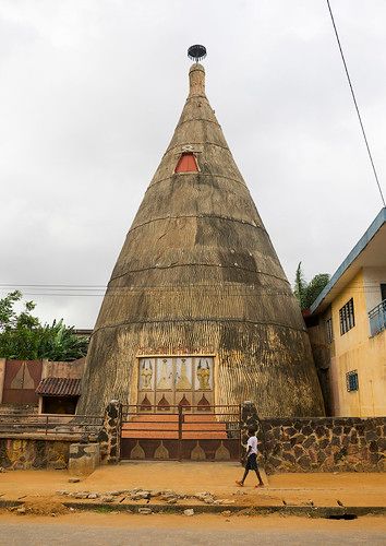 Benin, West Africa, Porto-Novo, zangbeto temple | www.ericla… | Flickr Porto, Benin Africa, Afro Inspiration, Architecture Styles, Benin City, Waka Waka, Nigeria Africa, Capital Cities, Travel Africa