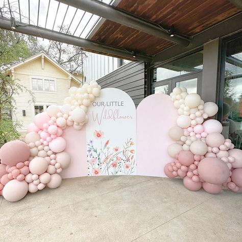 Wildflower Theme Balloon Garland, Wild Flowers Decoration, Wildflower First Birthday Balloon Arch, Wildflower Birthday Balloon Garland, Wildflower Balloon Backdrop, Wild Flower Balloon Garland, Baby In Bloom Arch Backdrop, Wildflower Baby Shower Backdrop, A Wildflower Is On The Way