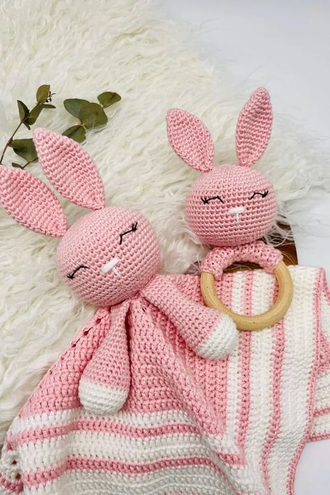 Crochet this cute Amigurumi bunny rattle with my free Sleepy Bunny crochet rattle pattern. I love crochet baby rattles as they make a super cute gift for babies. Crochet gifts for babies are such fun to make and although they may look hard to make, trust me they are not. This tutorial will help you step by step with how to crochet this adorable rattle. View my free Amigurumi patterns to find a crochet toy you'll love! #crochetanimals #crochettoys #amigurumi #crochet #crochetbabyrattle Amigurumi Patterns, Newborn Crochet Toy, Crochet Lovey Free Pattern Easy, Lovey Blanket Crochet Free Pattern, Crochet Rattle Pattern, Lovey Free Crochet Pattern, Lovey Blanket Pattern, Crochet Lovey Free Pattern, Baby Bunny Toy