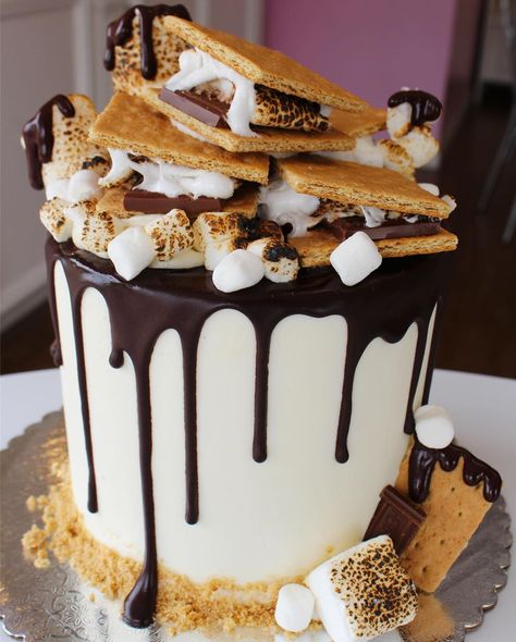 Bonfire Birthday Cake Ideas, Pie, S’more Cake Ideas, Smore Party Decorations, Smore Love Adoption Party, S’mores Wedding Cake, S’mores Cake Birthday, Camping Themed Cake Ideas, Campfire Cake Ideas