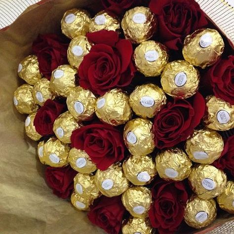 #gifts #ideas for your #Christmas for your #love #chocolate #bouquet with Ferrero Rocher with Red Roses Roses Bouquet Chocolate, Roses With Ferrero Rocher, Flower Bouquet With Ferrero Rocher, Roses And Ferrero Rocher Bouquet, Roses With Chocolate Bouquet, Flowers Bouquet With Chocolate, Chocolate Roses Bouquet, Chocolate And Roses Bouquet, Roses Bouquet With Chocolate