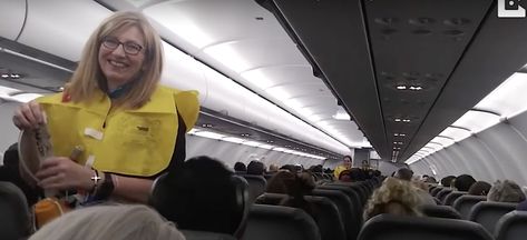 Watch Flight Attendant's Amusing Safety Announcement That Left Passengers in Stitches Humour, Pilot Joke, Flight Attendant Humor, Pilot Humor, Airline Attendant, Plane Pilot, Flight Pilot, Frontier Airlines, Funny Pilot