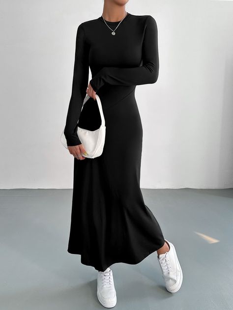 Plain Black Dress Outfit, Simple Long Dress Casual, Black Long Dress Outfit, Simple Long Black Dress, Modest Black Dress, Simple Long Sleeve Dress, Simple Long Dress, Black Dress Outfit Casual, Black Plain Dress