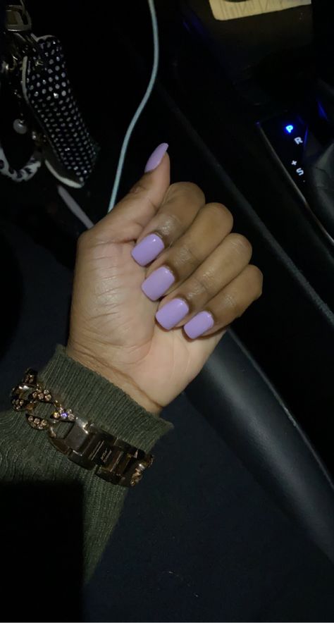 Lilac Nails On Dark Skin, Soft Purple Nails Acrylic, Light Purple Natural Nails, Solid Lavender Nails, Powder Purple Nails, Cute Simple Nails One Color, Pretty Purple Nails Short, Short Nails Plain Color, Short Lavender Nails Acrylic