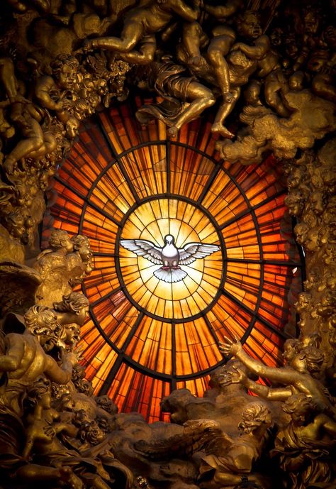 ♥The Holy Spirit window at St. Peter's Basilica in Rome Vatican City, Holly Spirit, St Peters Cathedral, Lorenzo Bernini, Art Sacre, St. Peter, Holy Ghost, Sacred Art, Stained Glass Art