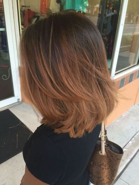 Medium Bob Layered Hairstyles, Layers Straight, Long Layered Bob Hairstyles, Short Layered Bob Haircuts, Flot Makeup, Ideas Haircut, Layered Bob Short, Trendy Haircut, Layered Bob Haircuts