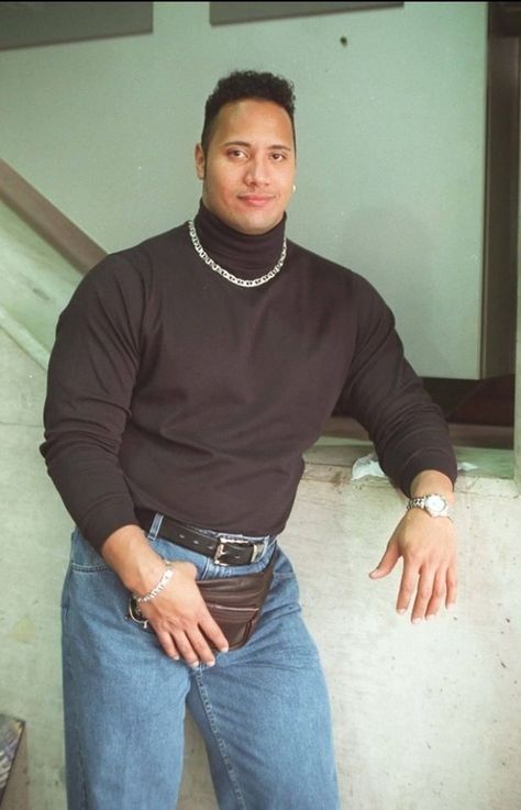 Just when you thought you had the most awkward childhood photo..the Rock (and his Fannie pack) has you beat. LOL Humour, Ron Swanson, Ali Michael, 90s Rock, 90s Throwback, Make My Day, The Rock Dwayne Johnson, Rock Johnson, Dwayne The Rock