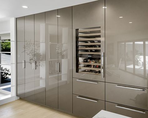 Cupboards With Glass Doors, Aluminum Wardrobe Cabinet, Modular Aluminum Kitchen Cabinets, Lacquered Glass Kitchen Cabinets, 4g Glass Kitchen Cabinets, Aluminum Cabinet Bedroom, Acrylic Cabinets Kitchen, Alluminium Cupboards, Modern Kitchen Cabinet Design Glass Doors