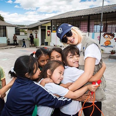 Humanitarian Work Aesthetic, Helping Charity Aesthetic, Helping Others Aesthetic, Working With Kids Aesthetic, Helping People Aesthetic, Charity Work Aesthetic, Charity Aesthetic, Volunteer Work Aesthetic, Charity Pictures